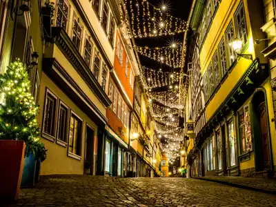 Alternative image text