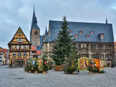 Alternative image text