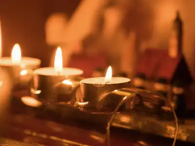 Alternative image text